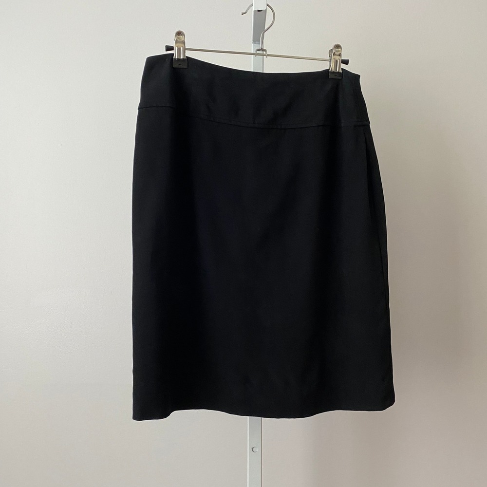 Jones New York 6 Black 100% Silk Pencil Skirt Professional Office Mobwife